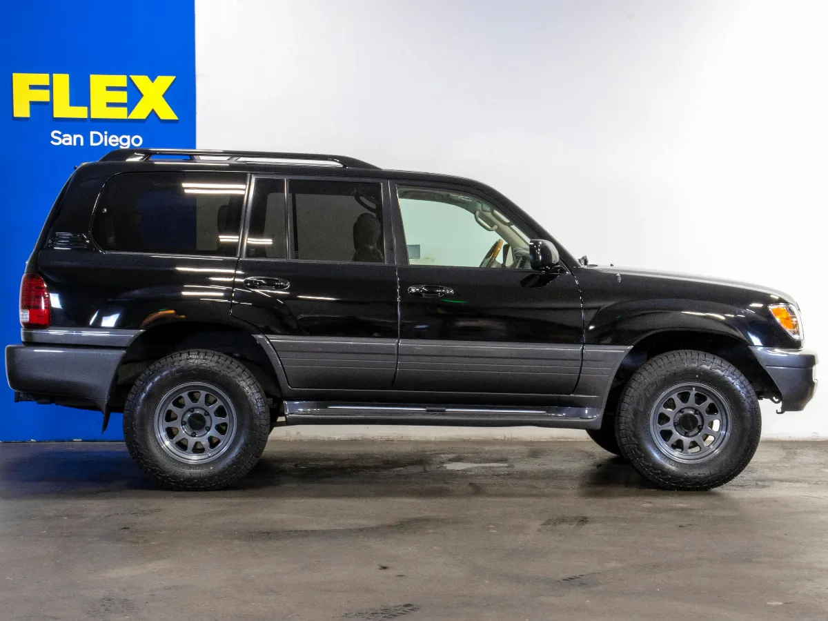 2006 Lexus LX 