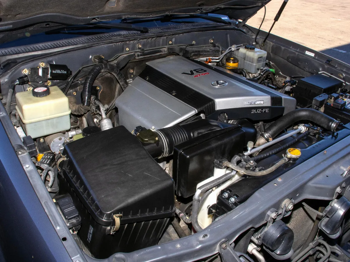 2003 Lexus LX 