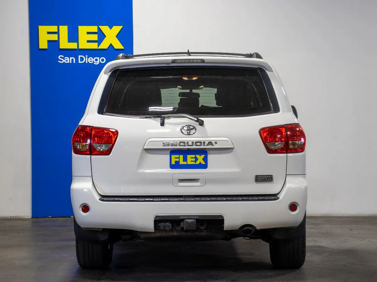 2014 Toyota Sequoia 