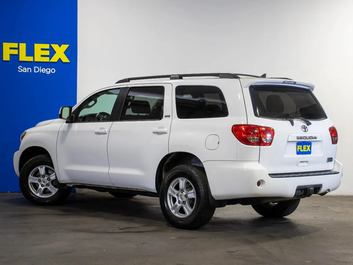 2014 Toyota Sequoia 