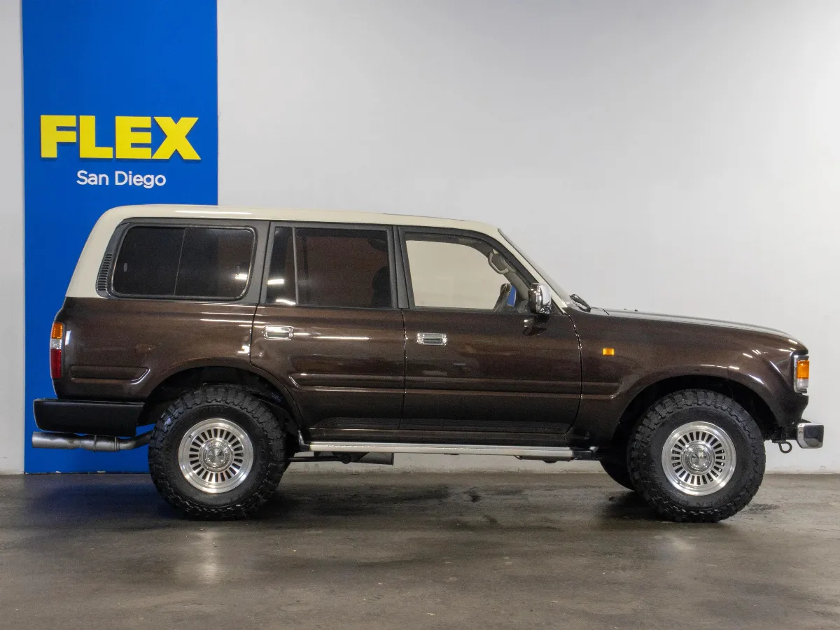 1996 TOYOTA LAND CRUISER 