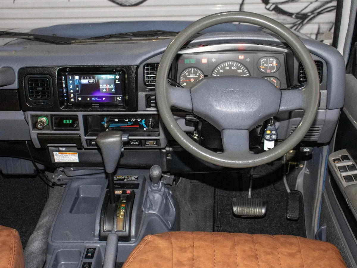 1996 TOYOTA LAND CRUISER PRADO 