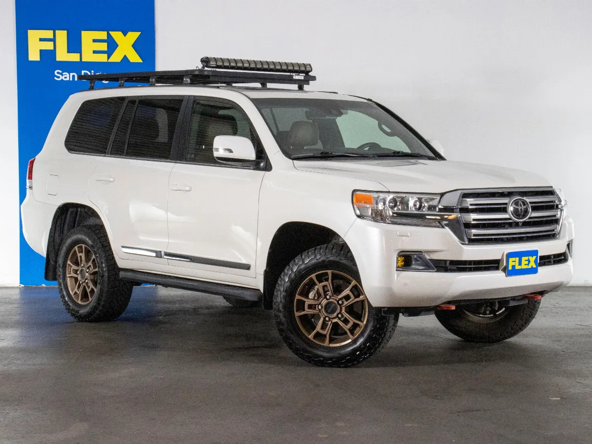 2021 Toyota Land Cruiser 