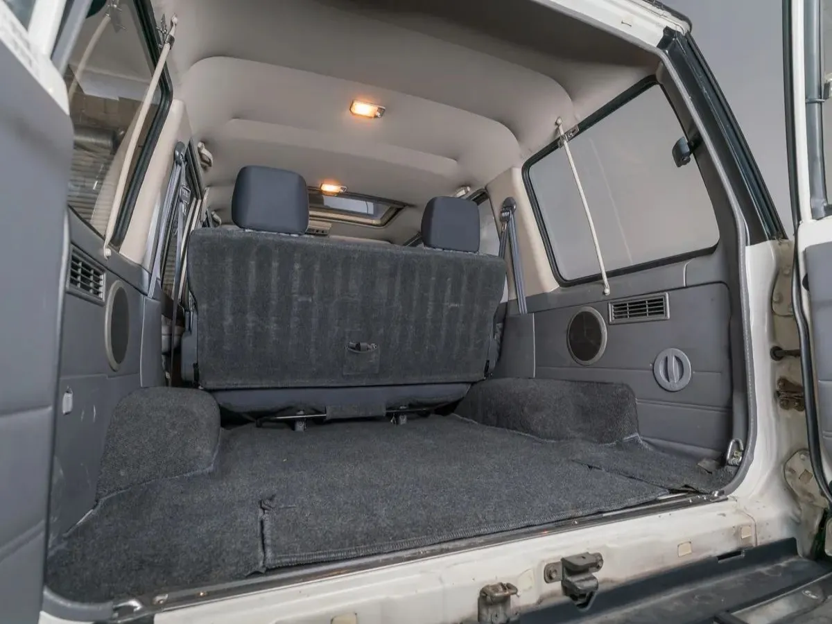 1996 TOYOTA LAND CRUISER 