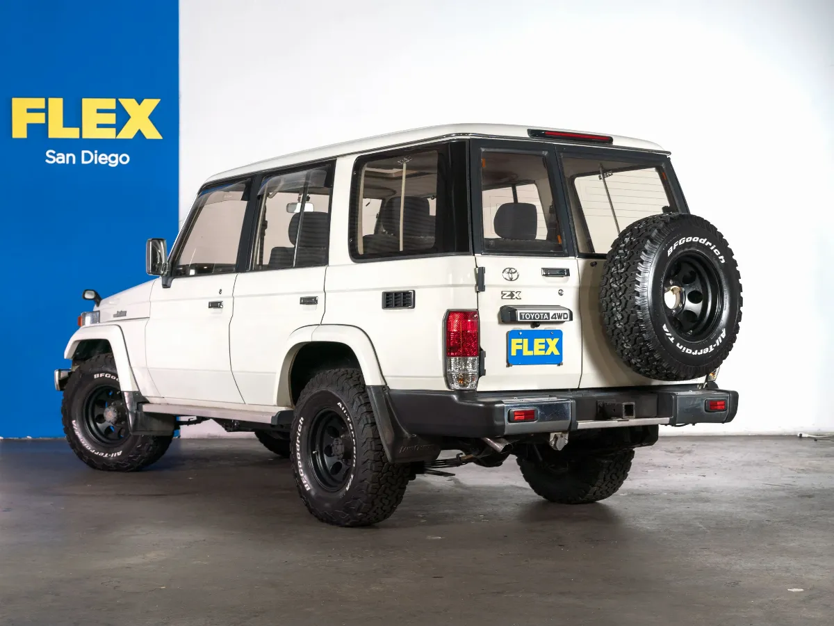 1996 TOYOTA LAND CRUISER 