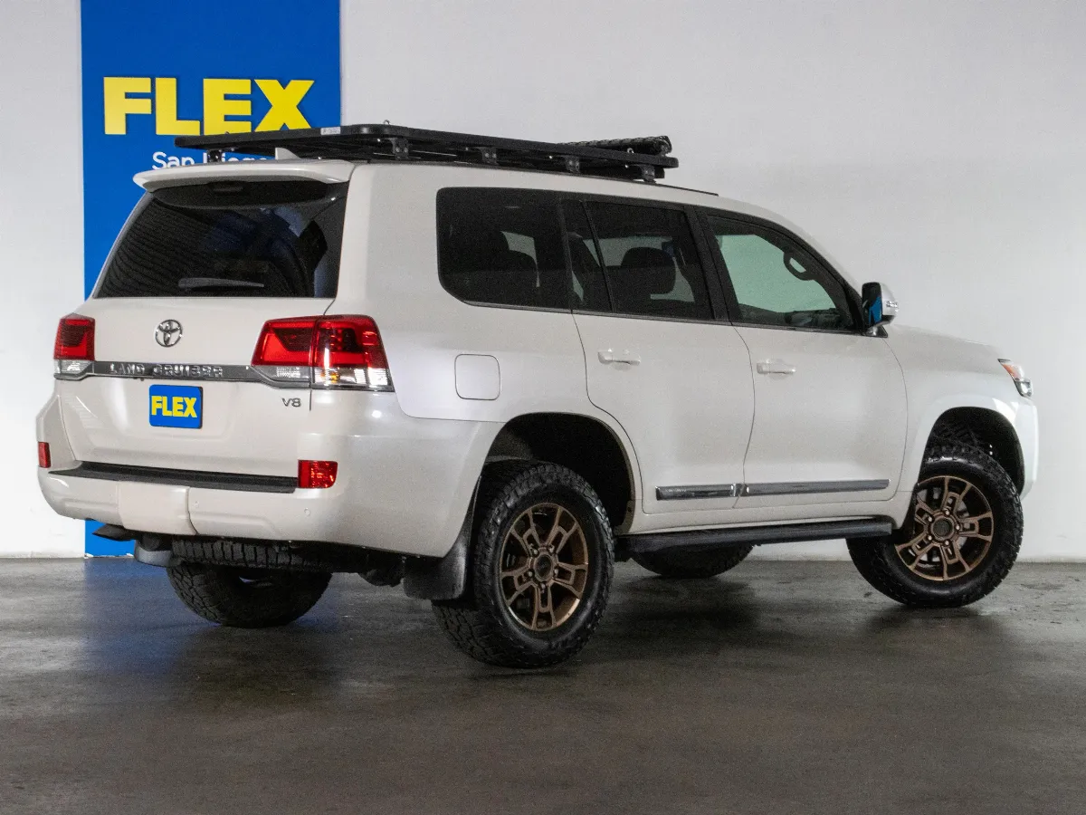 2021 Toyota Land Cruiser 