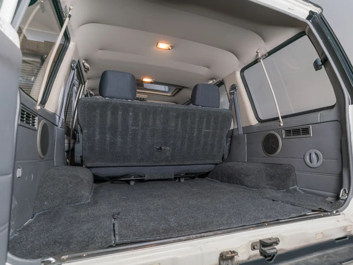 1996 TOYOTA LAND CRUISER 