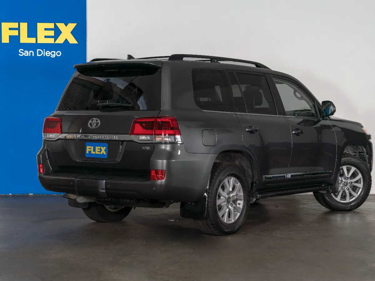 2017 Toyota Land Cruiser 
