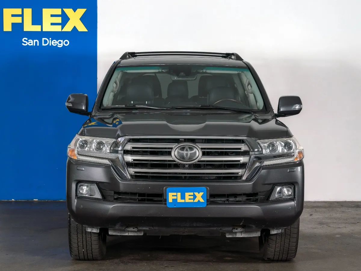 2017 Toyota Land Cruiser 