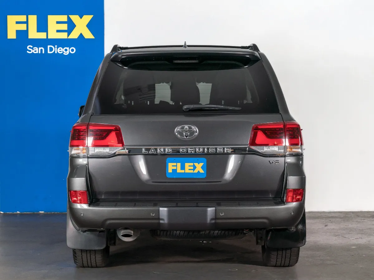 2017 Toyota Land Cruiser 