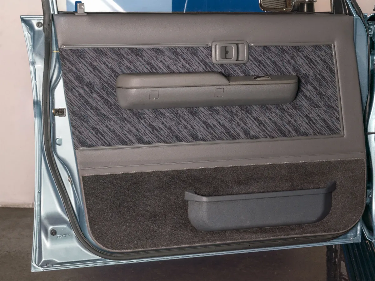 1995 TOYOTA LAND CRUISER PRADO 