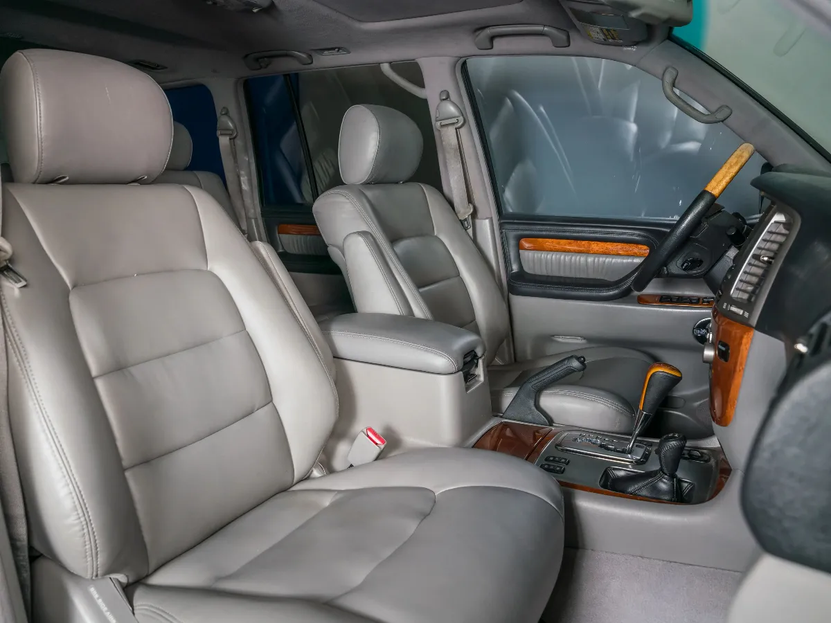 2006 Lexus LX 