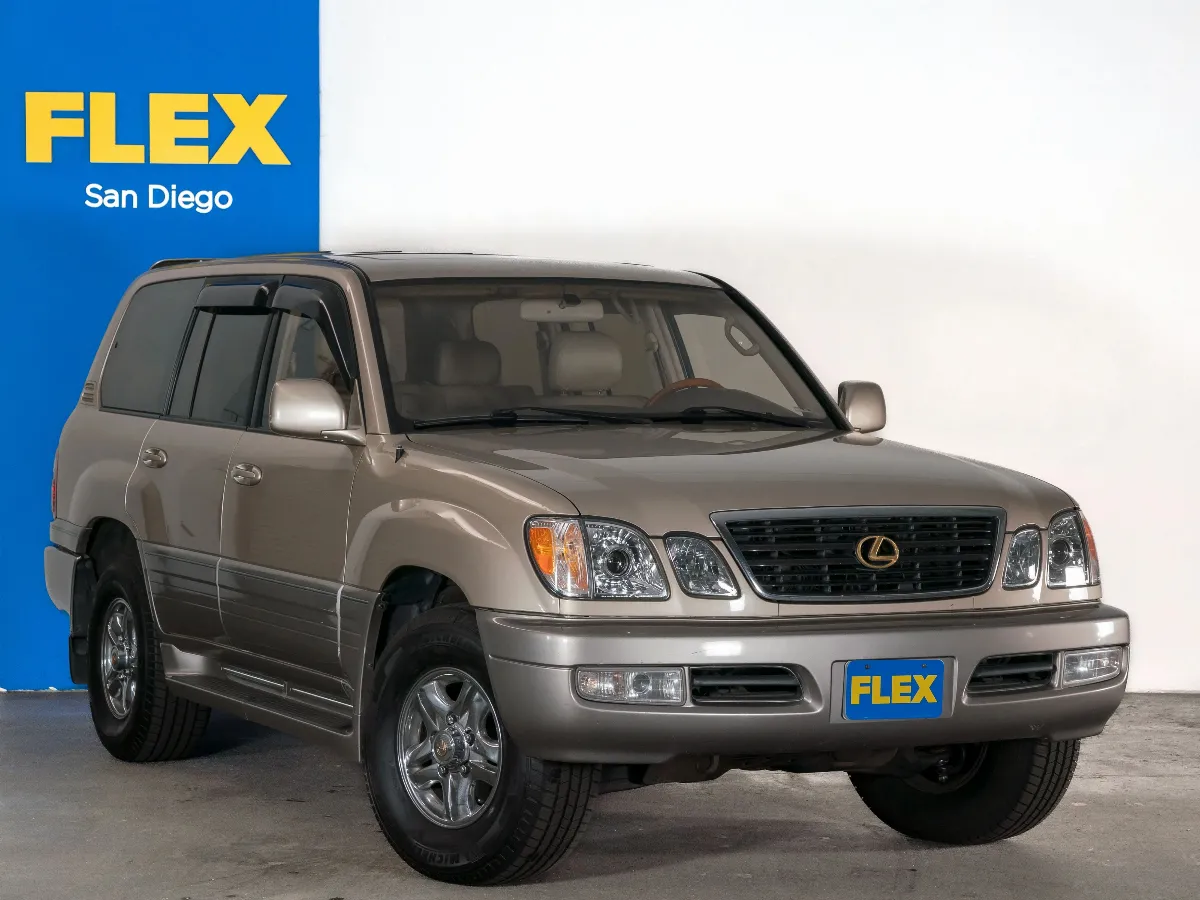2002 Lexus LX 