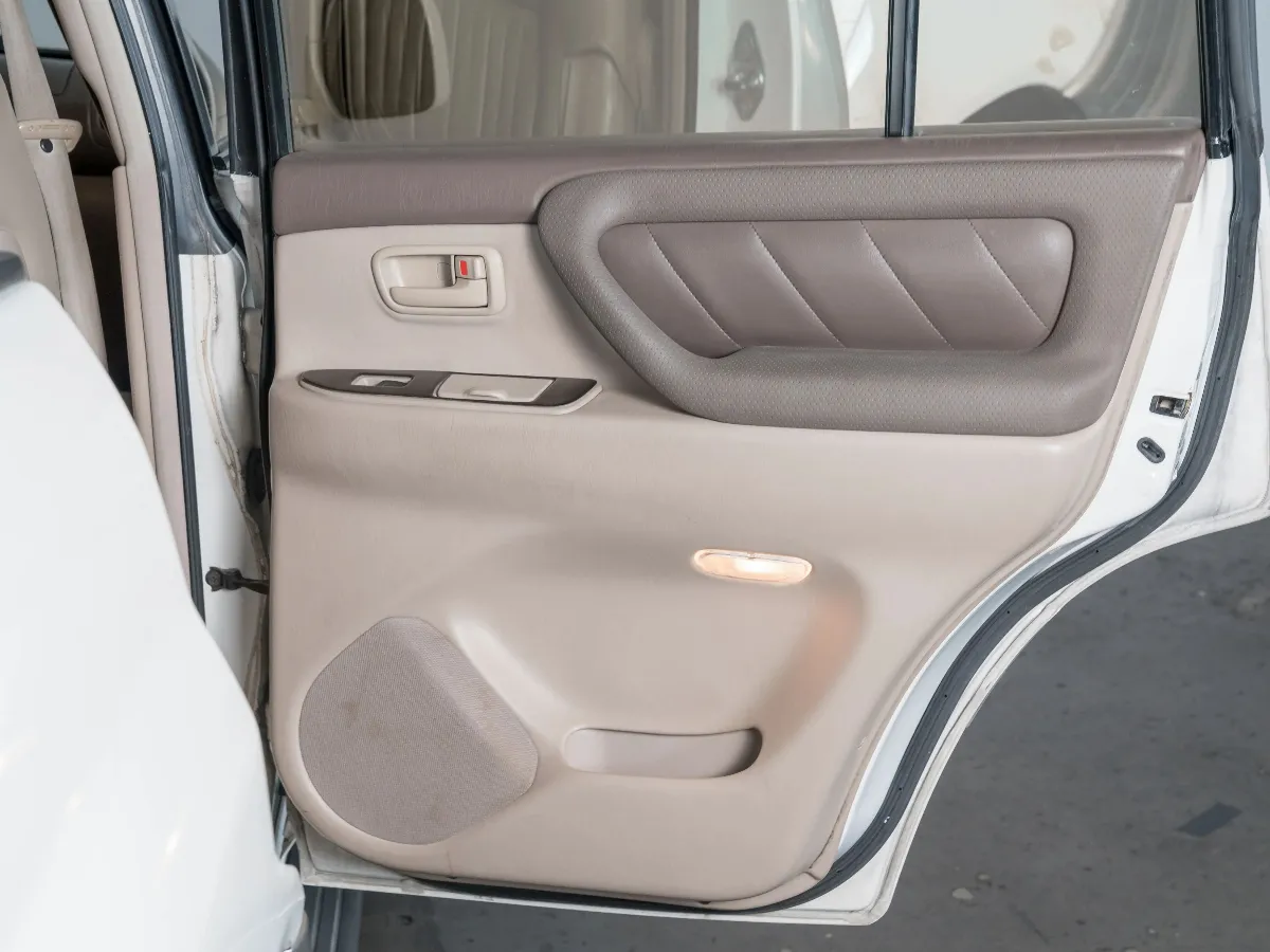 1999 Toyota Land Cruiser 