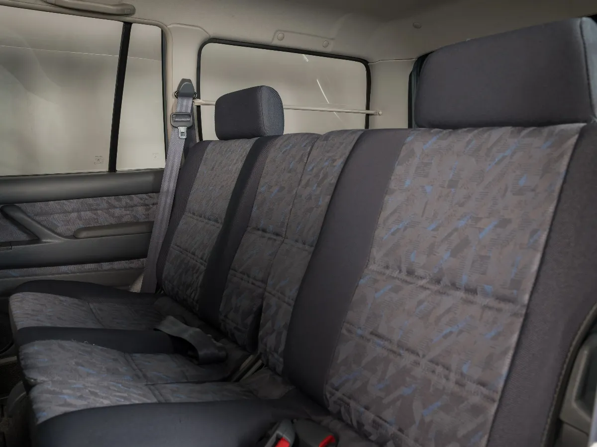 1996 TOYOTA LAND CRUISER 