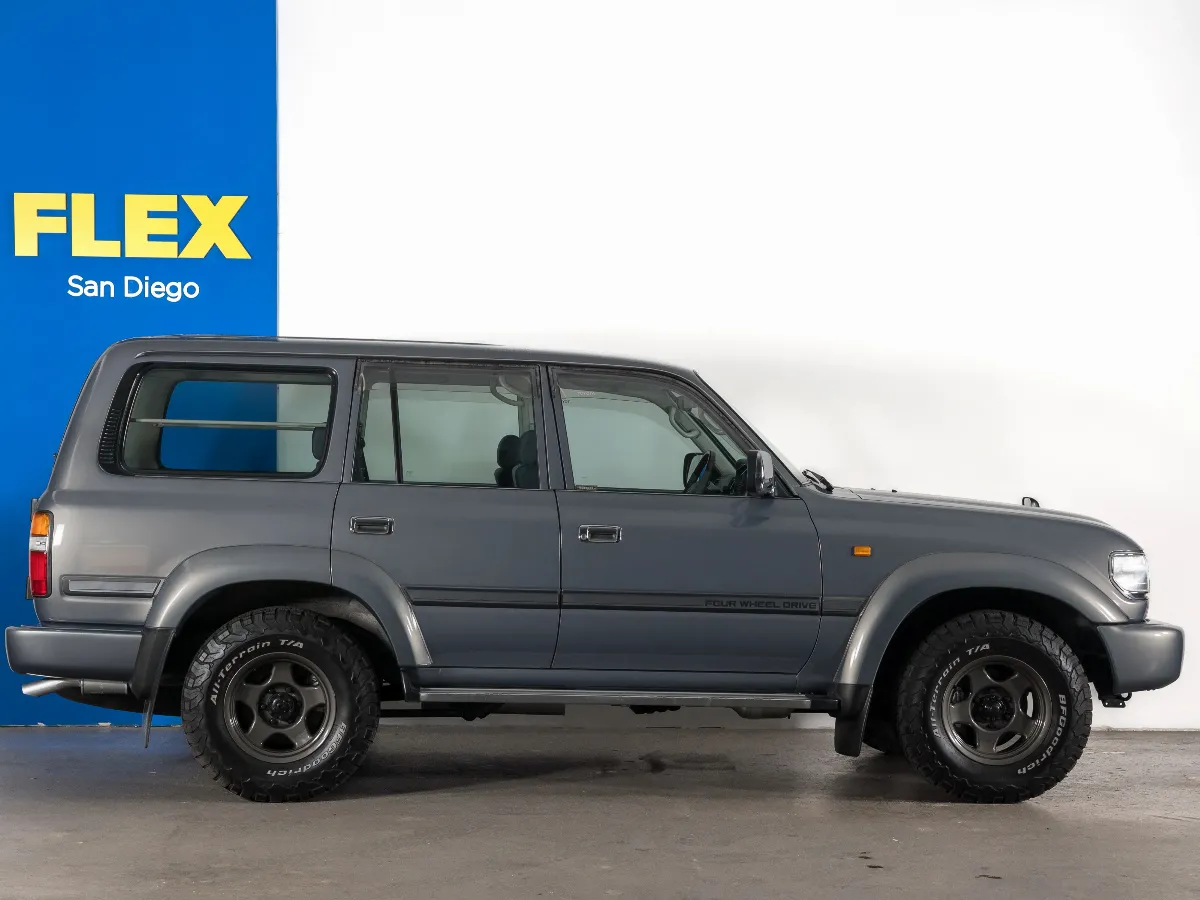 1996 TOYOTA LAND CRUISER 