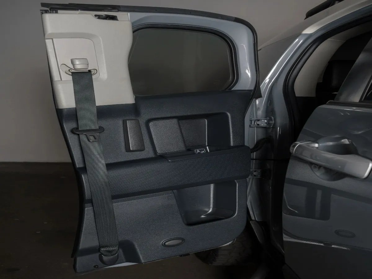 2014 Toyota FJ Cruiser 