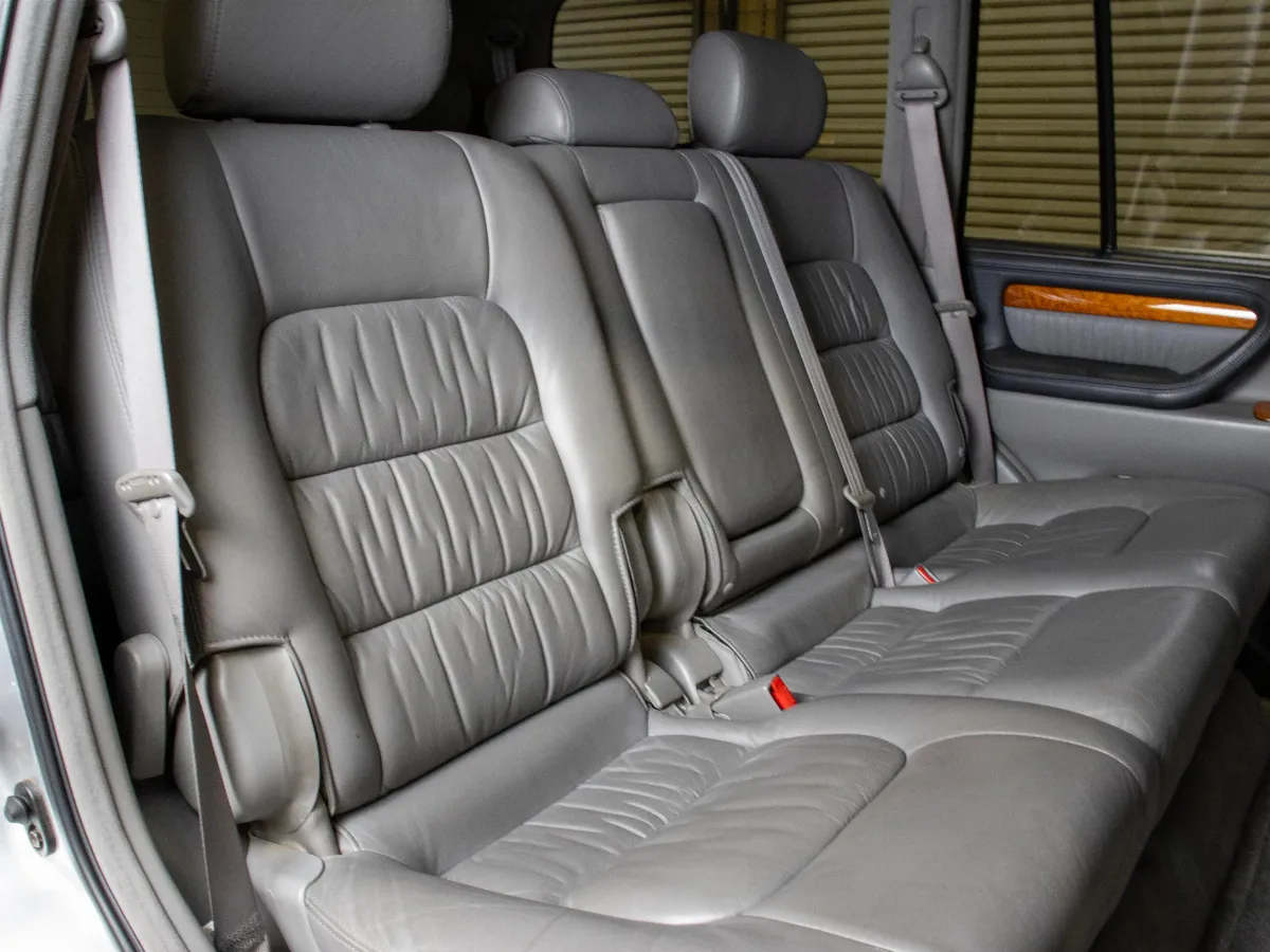 2006 Lexus LX 