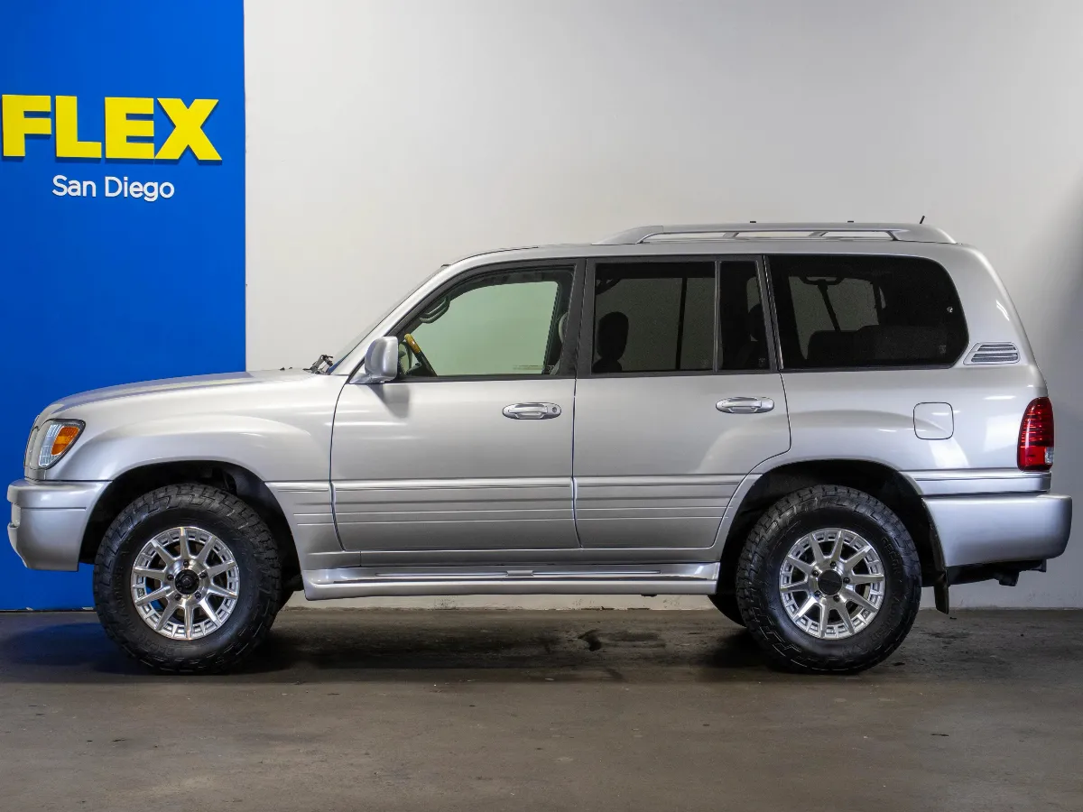 2006 Lexus LX 