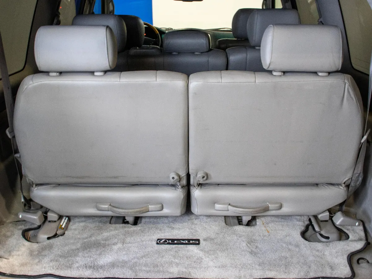 2006 Lexus LX 