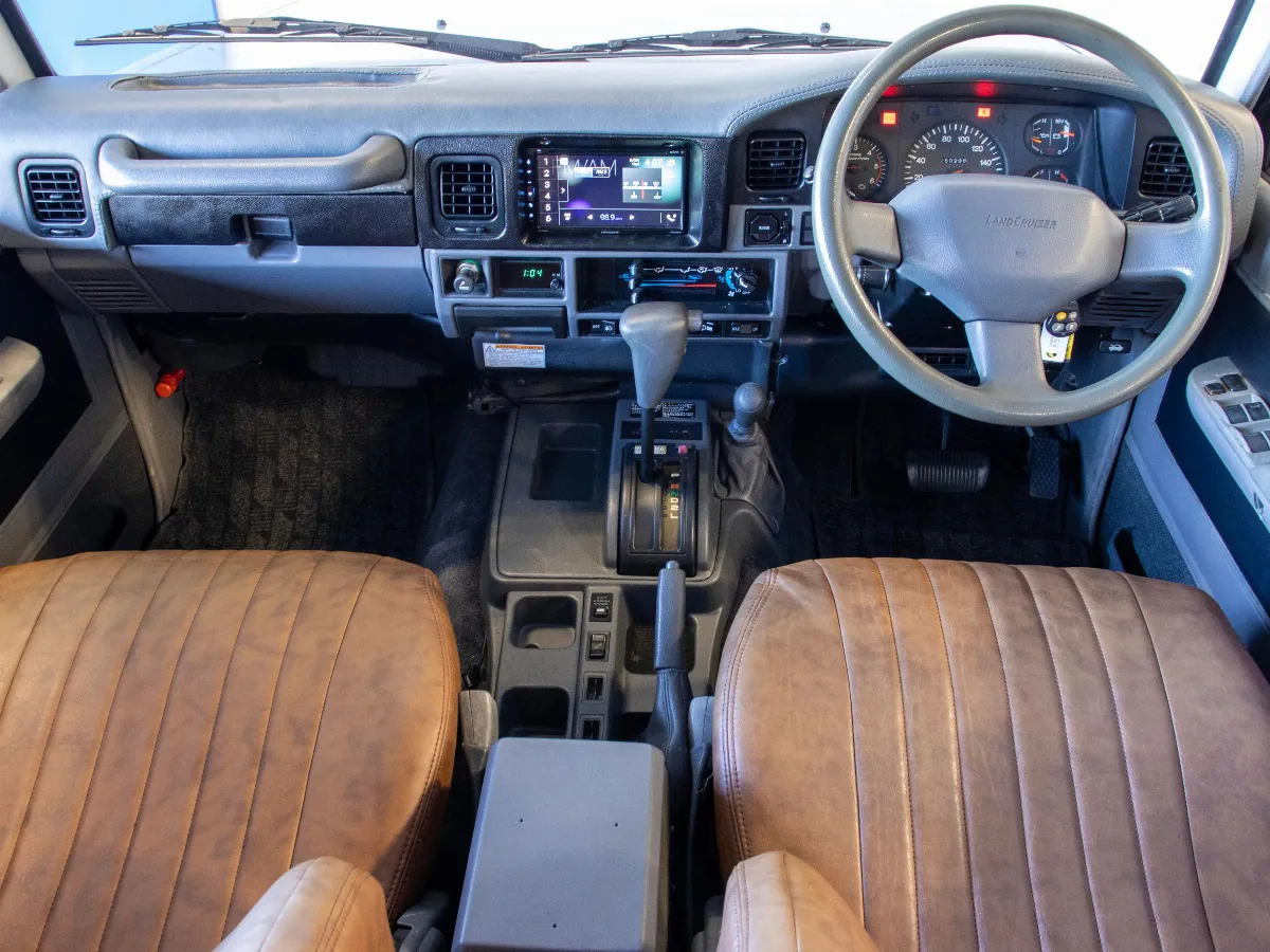 1996 TOYOTA LAND CRUISER PRADO 